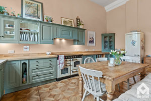 Photo 16- click for photo gallery